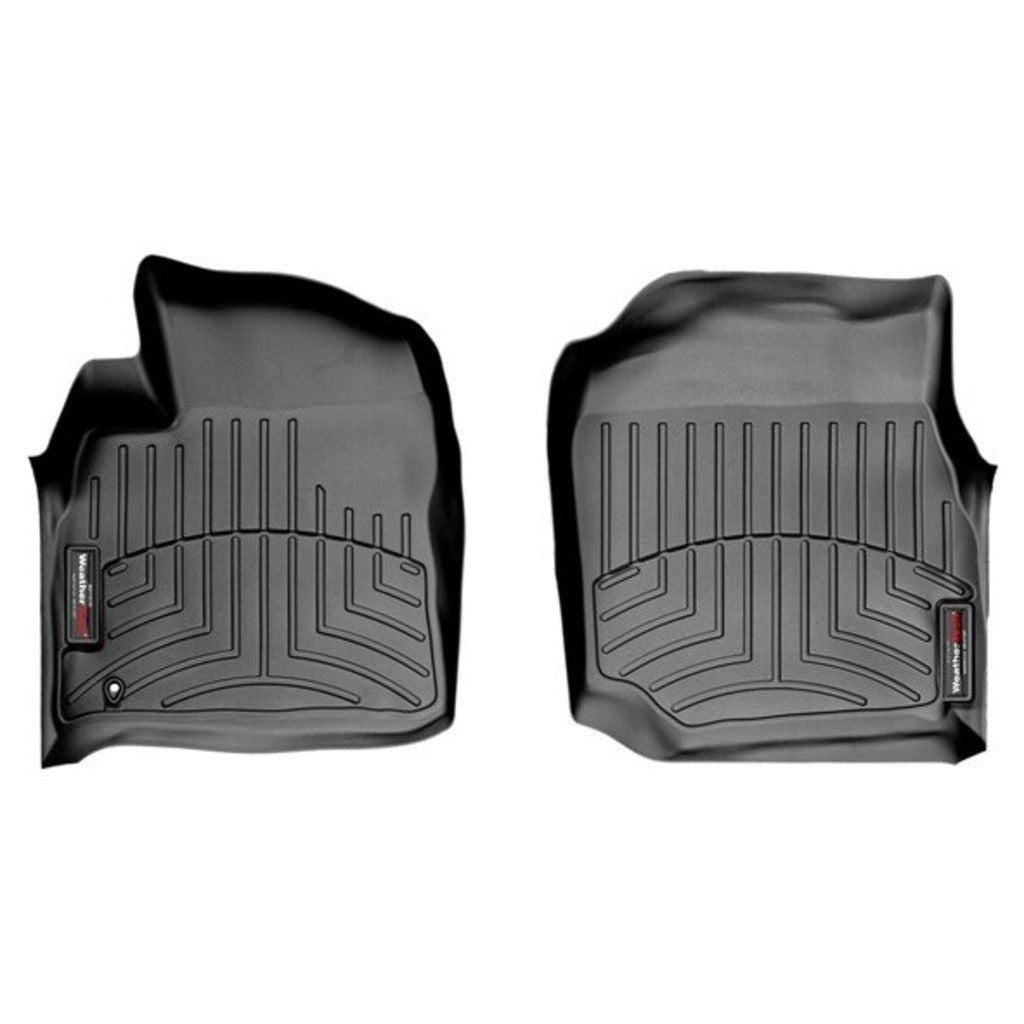 Toyota Land Cruiser J100 (1998-2007) 1st Row Car Mat - WeatherTech CH